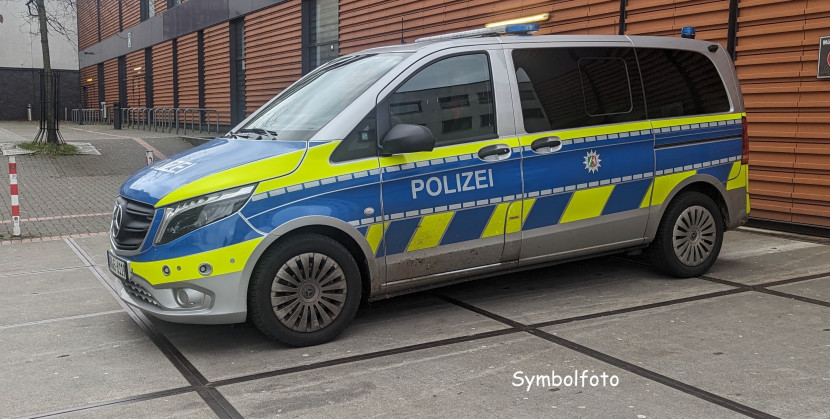 Polizeibeamter bei Einsatz in Leverkusen verletzt: Mutmaßlicher Dieb auf der Flucht